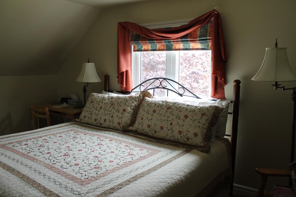 Mackenzie House B&B By Elevate Rooms Port Hawkesbury Quarto foto