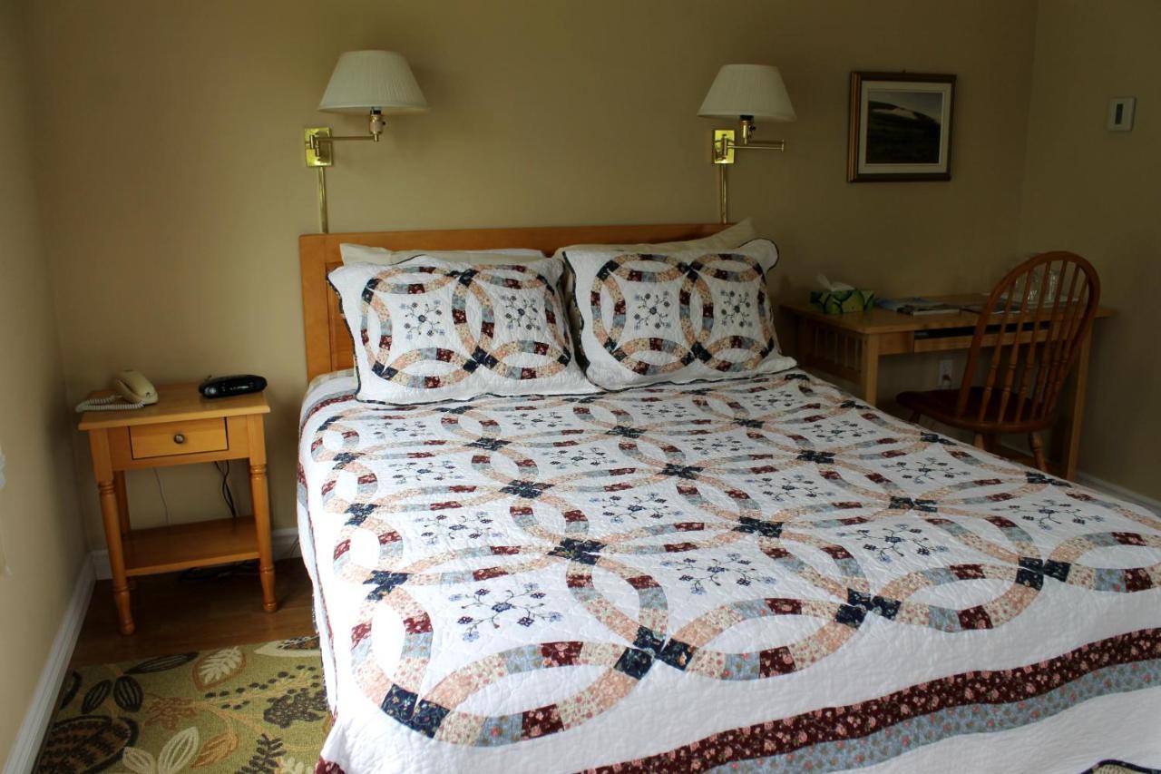 Mackenzie House B&B By Elevate Rooms Port Hawkesbury Exterior foto